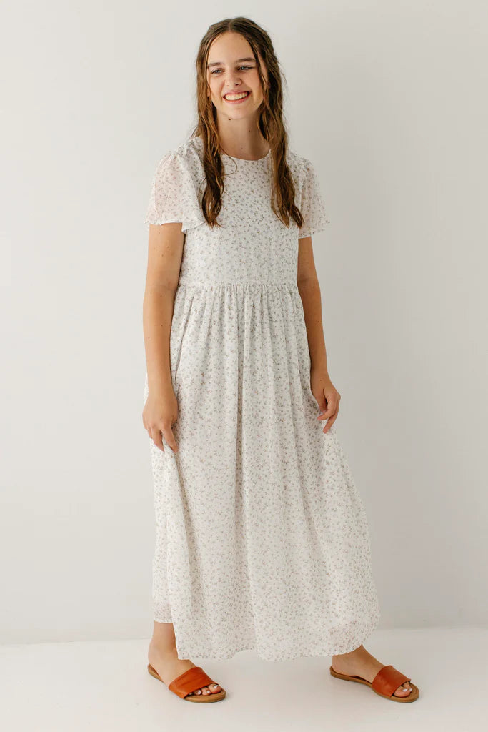 Ivonne Girl Ditsy Floral Maxi Dress