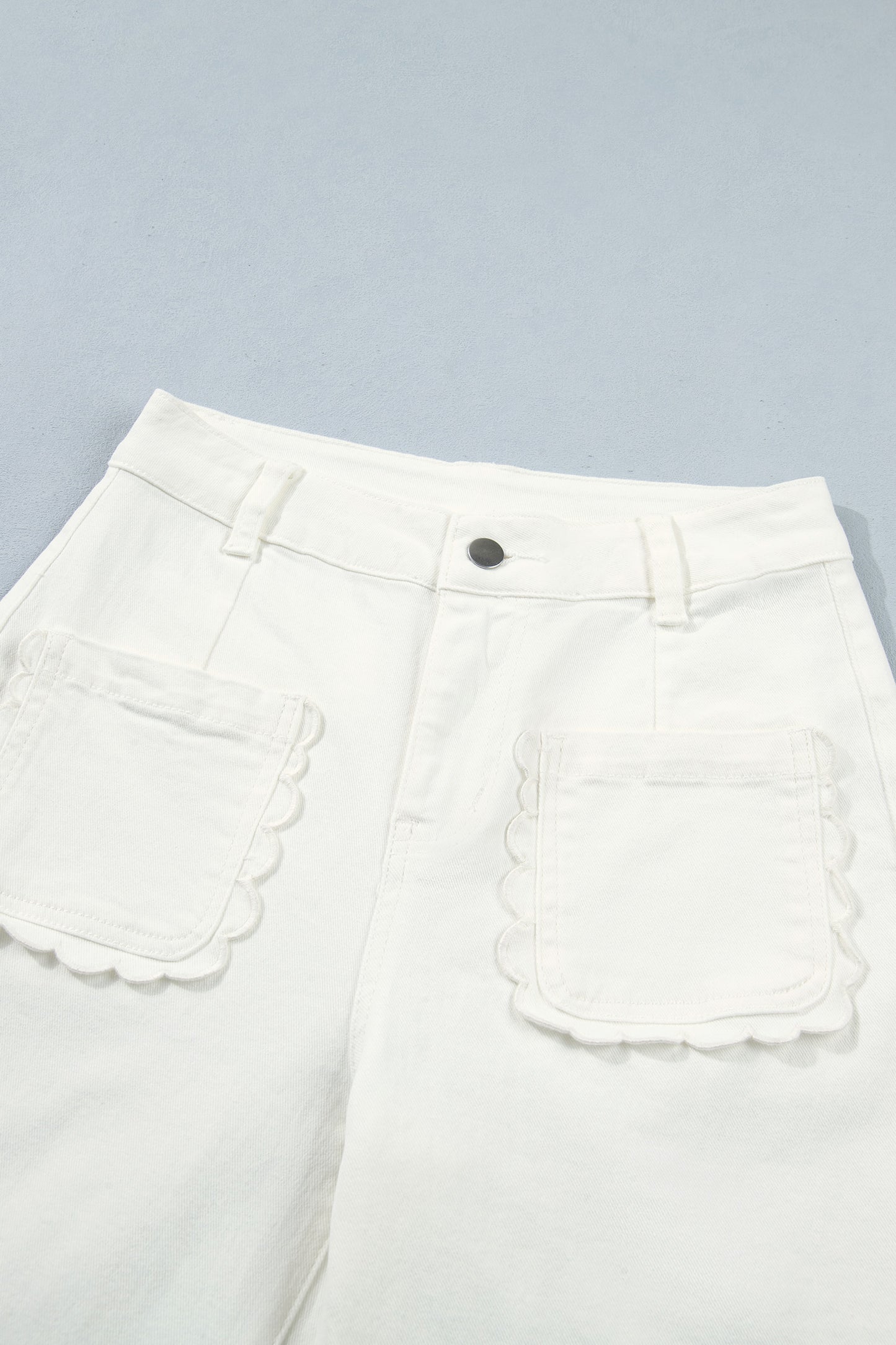 Yellow Solid Color Scalloped Patch Pocket Shift Jeans