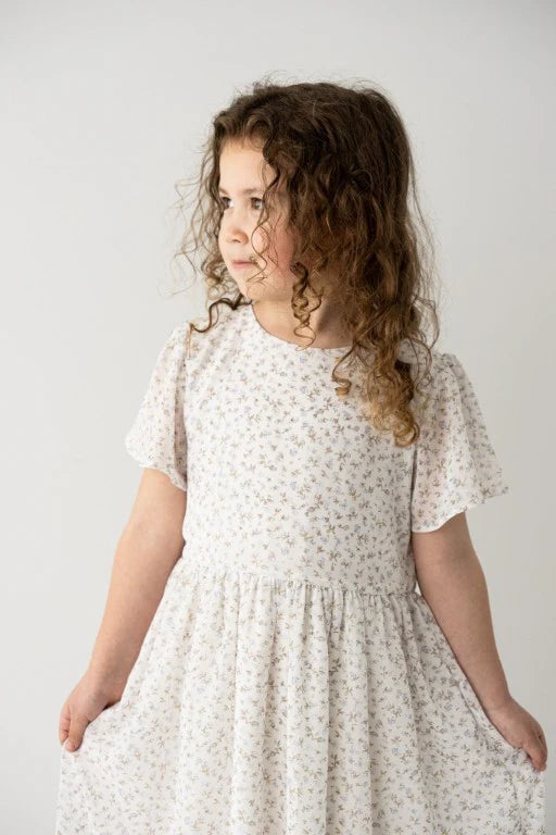 Ivonne Girl Ditsy Floral Maxi Dress